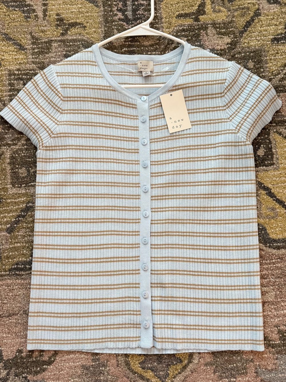 A New Day - Women's Short Sleeve Button front sweater - Medium - Picture 3 of 7